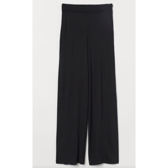 H&M Pants - 2/$20 🛍️ H&M Wide-cut Black Jersey Pants- S